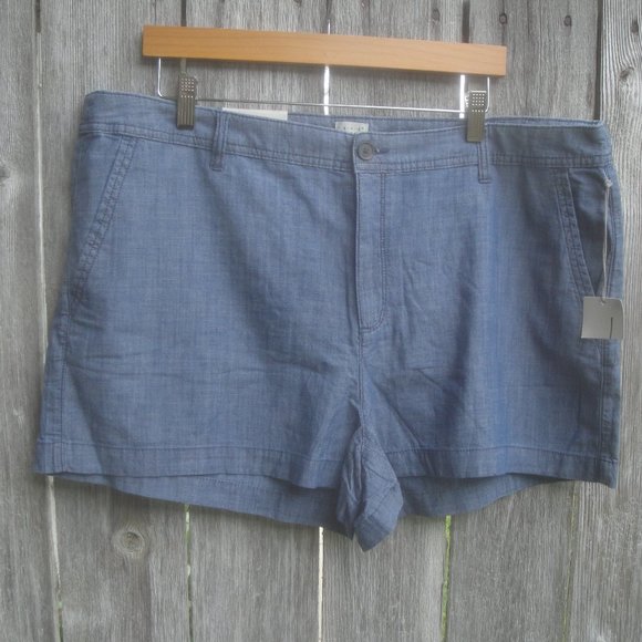 A New Day Chambray 100% Cotton Chino Cotton 3 Inch Shorts Size 18 - Picture 2 of 4